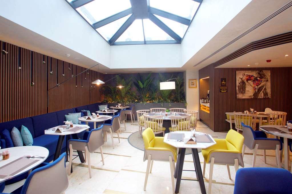 Hampton By Hilton Istanbul Old City Restaurant foto
